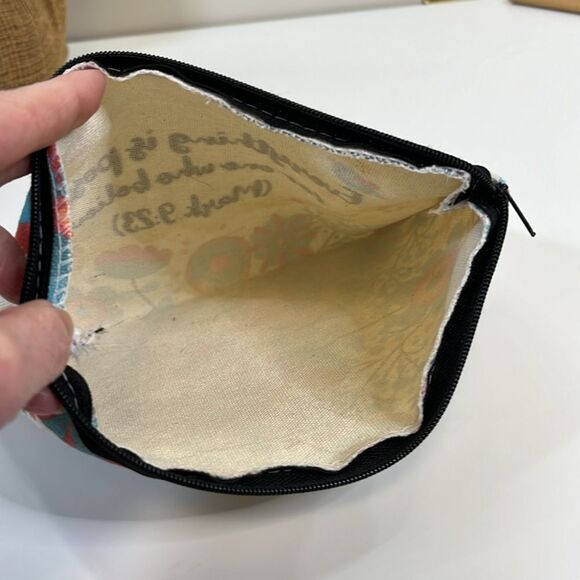 Scripture “Everything is possible for one who believes” Canvas Pouch Bag - Picture 6 of 8